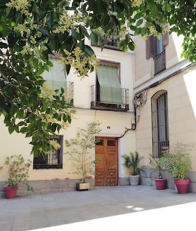 Apartamento Con Patio En Madrid Centro Екстер'єр фото