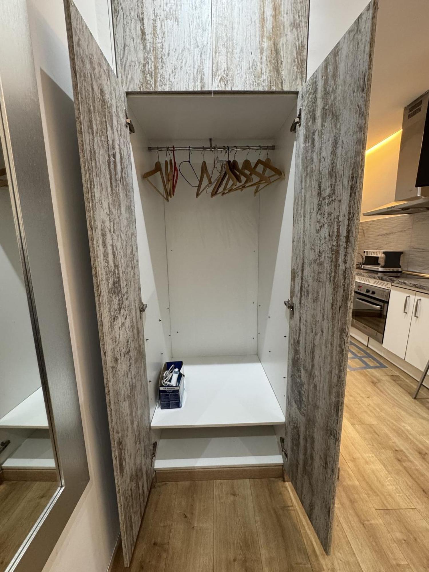 Apartamento Con Patio En Madrid Centro Екстер'єр фото
